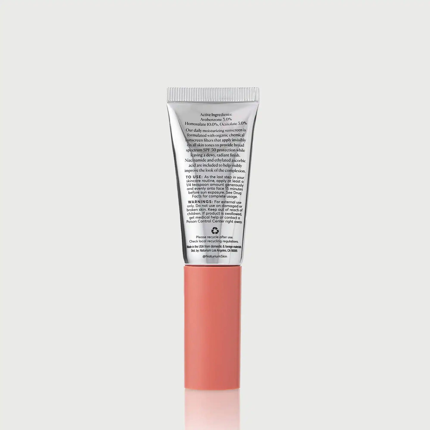 dew-glow-moisturizer-spf-50-travel-size-s6 NATR-10157_Dew-Glow-Moisturizer-SPF-50-Mini_back_capon_bonebkgd_d7cb9bbb-e294-42e2-8d5a-28c73c09b5b5.webp