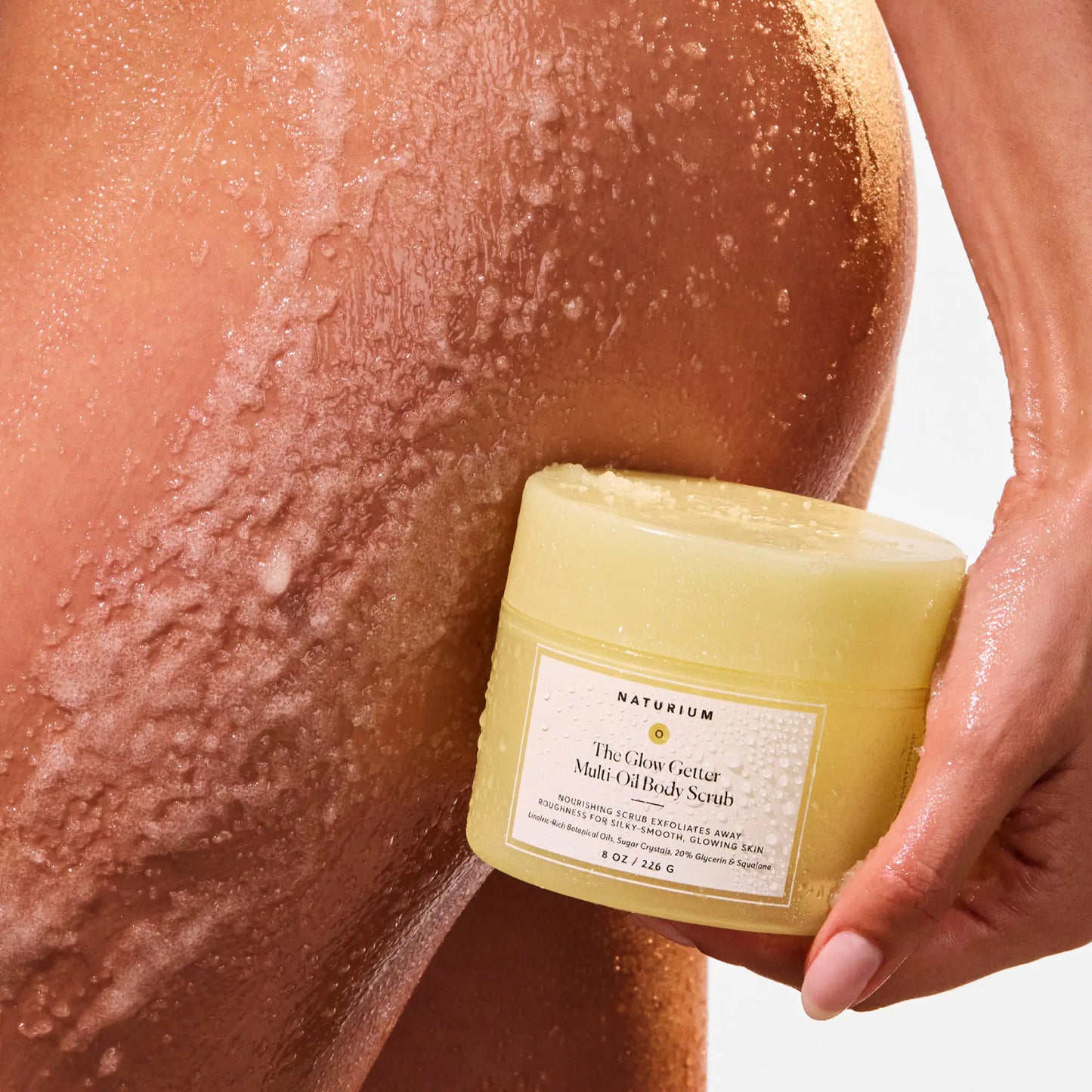 the-glow-getter-multi-oil-body-scrub-e6 NATR-40028-Alt-Image-The_Glow_Getter_Multi-Oil_Body_Scrub-07.webp