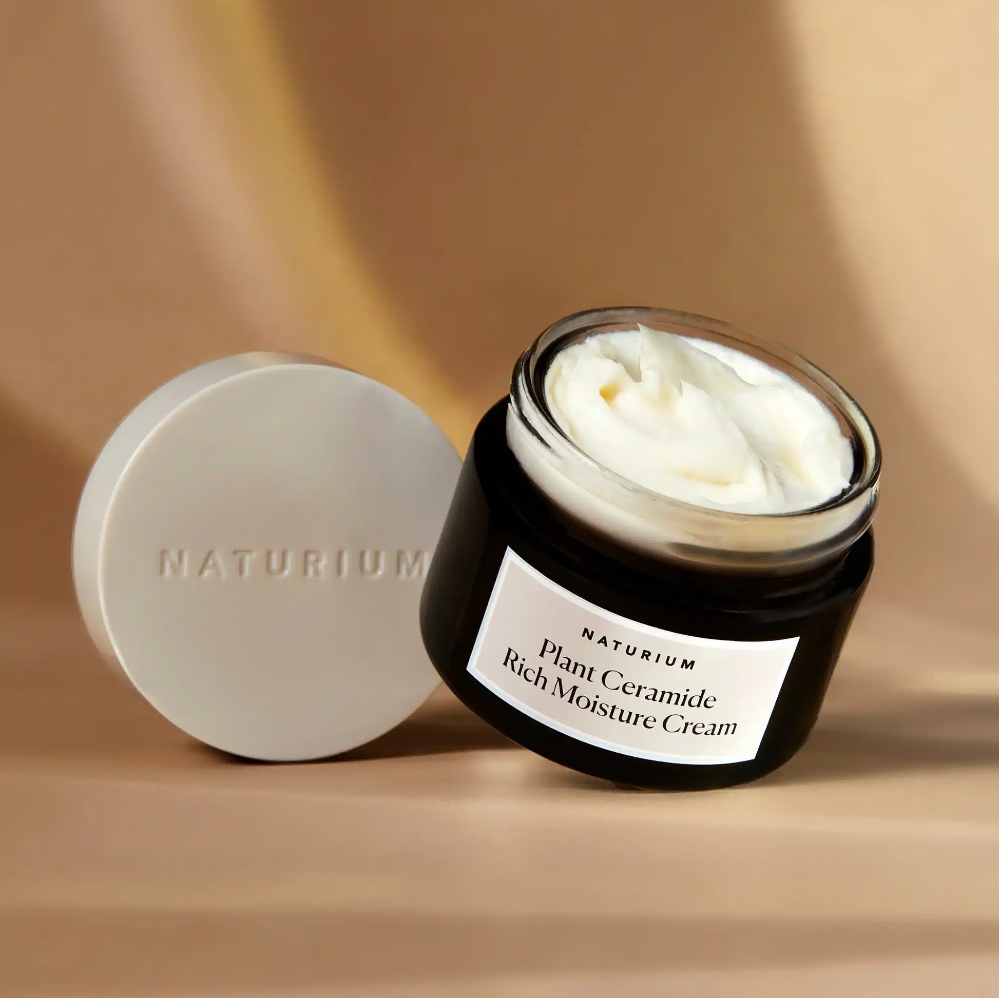 plant-ceramide-rich-moisture-cream-x7 plantceramide_0154-crop_1.webp
